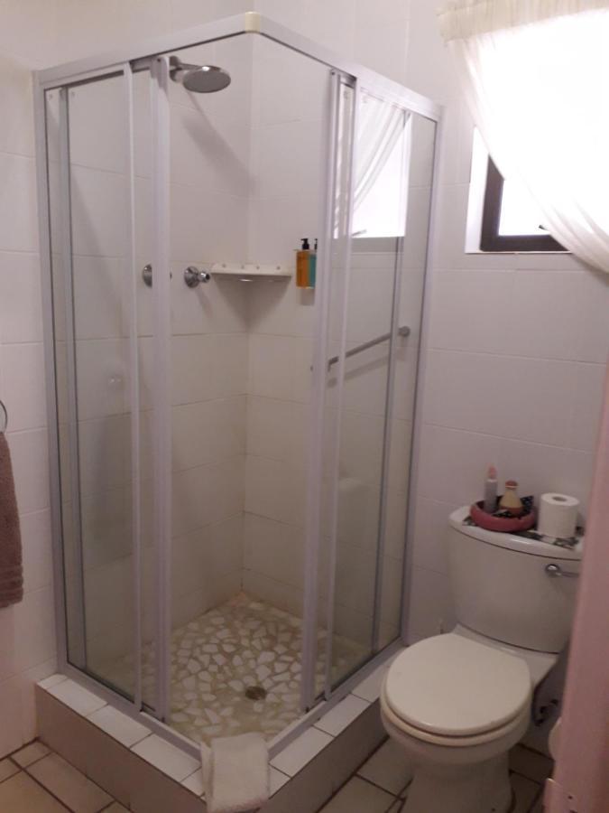 Culdesac Guesthouse เอาท์สโฮร์น ภายนอก รูปภาพ