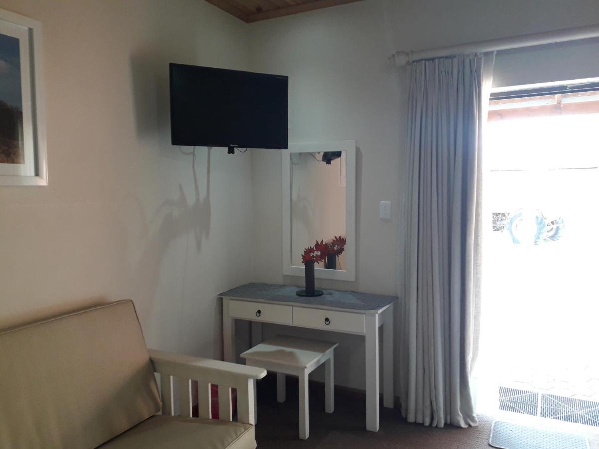 Culdesac Guesthouse เอาท์สโฮร์น ภายนอก รูปภาพ