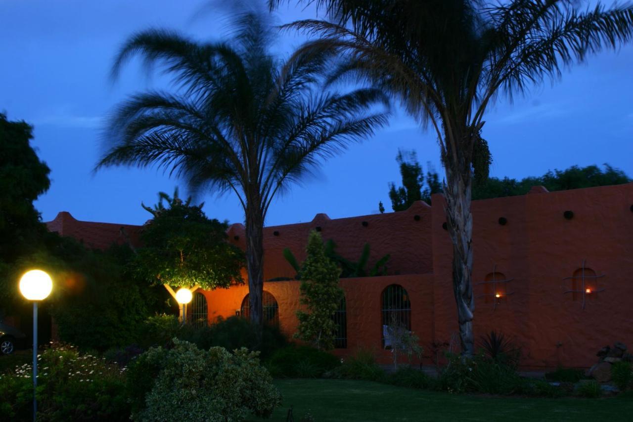 Culdesac Guesthouse เอาท์สโฮร์น ภายนอก รูปภาพ