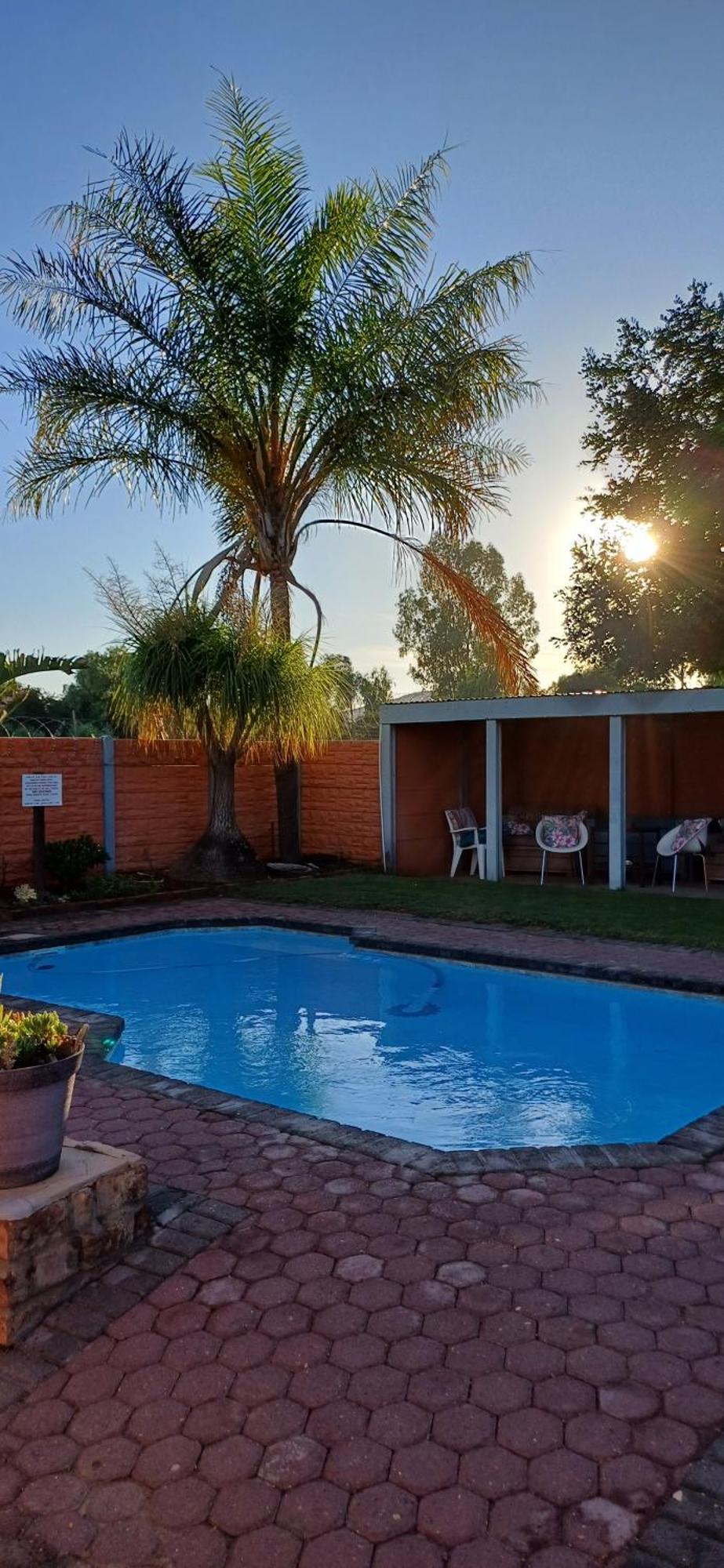 Culdesac Guesthouse เอาท์สโฮร์น ภายนอก รูปภาพ